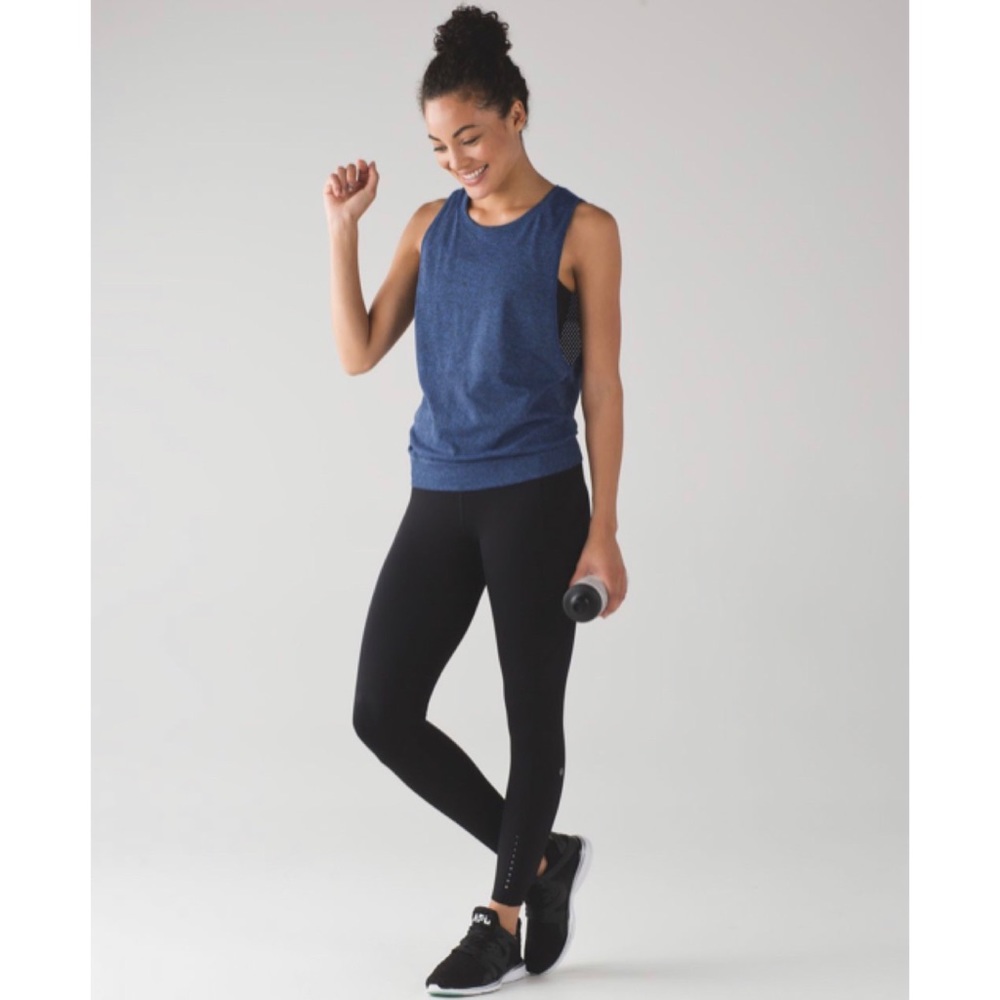 Lululemon Breeze By Muscle Tank | Size 6 | Cerulean Blue & Black